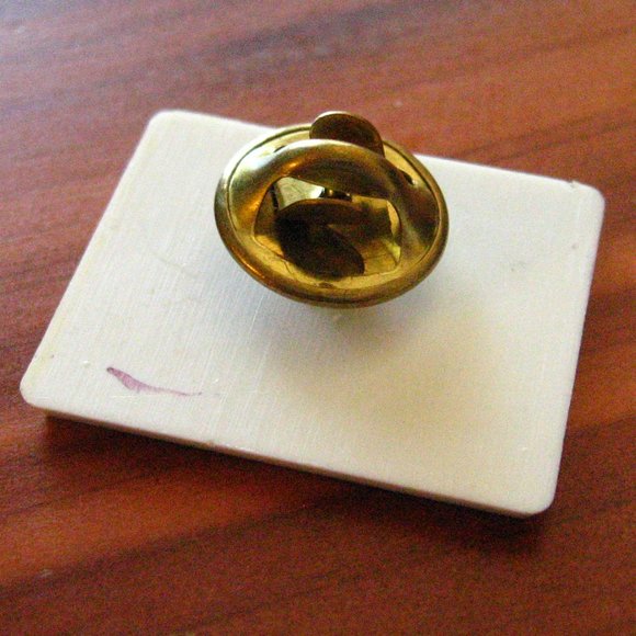 Operation Lifesaver Vintage Lapel Pin - Picture 3 of 4